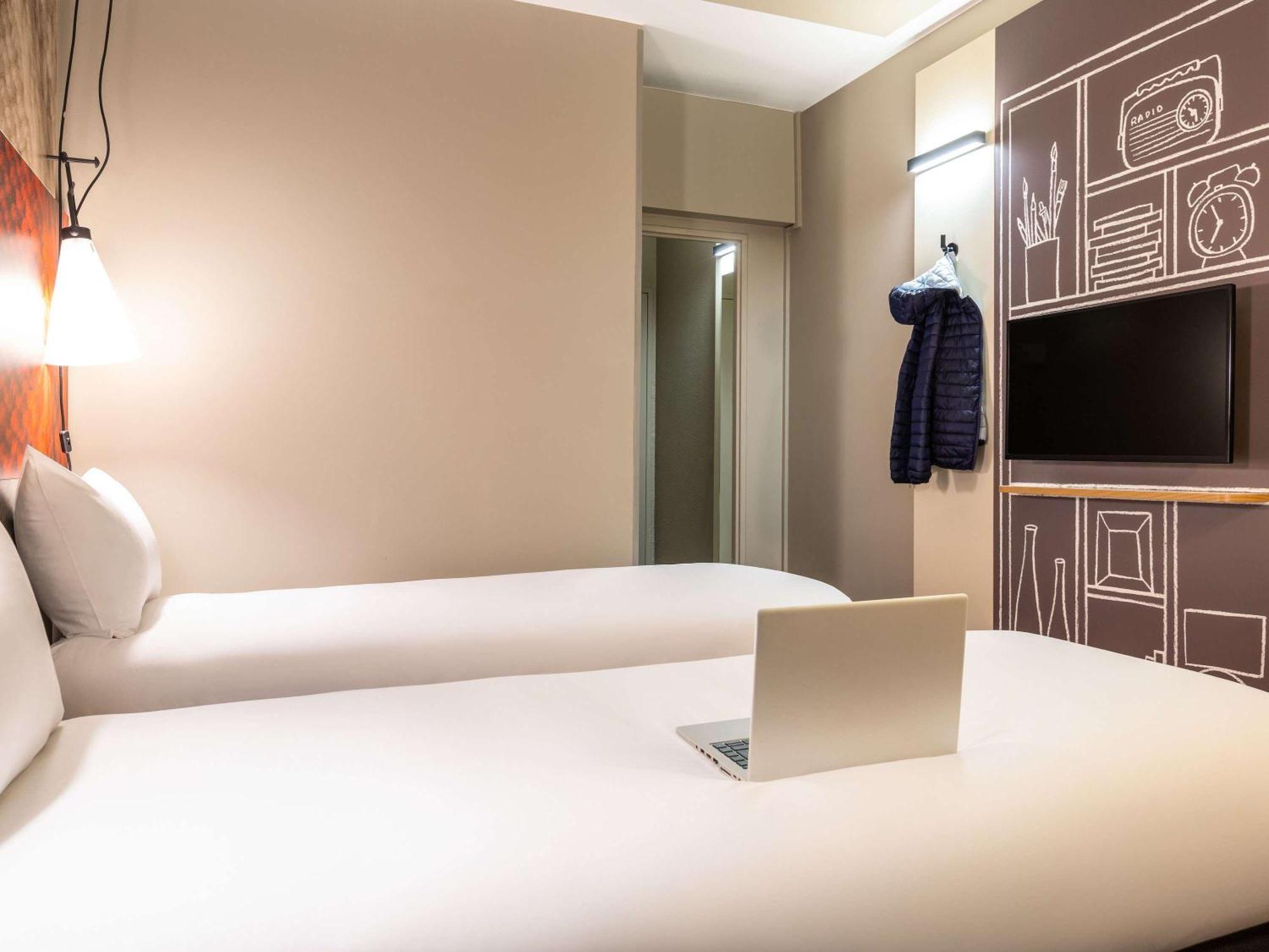 Ibis Hotel Brussels Off Grand'Place Екстериор снимка