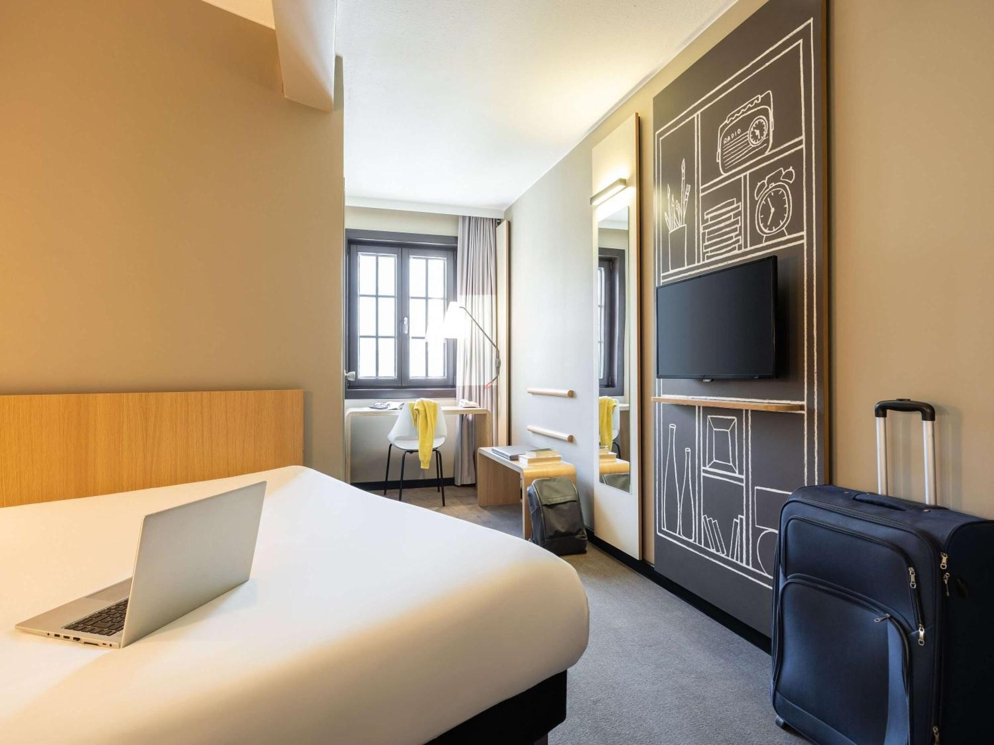 Ibis Hotel Brussels Off Grand'Place Екстериор снимка